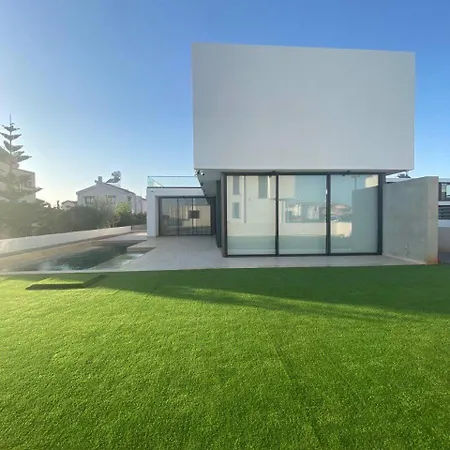Emerald Yenibogazici Villa *